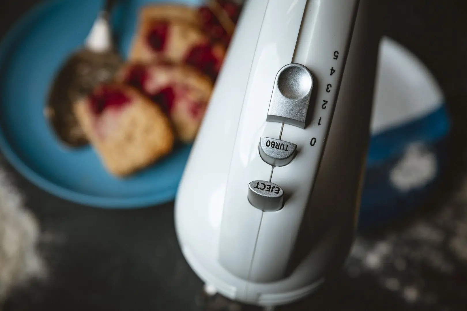 Mixer Camry CR 4213 (White)