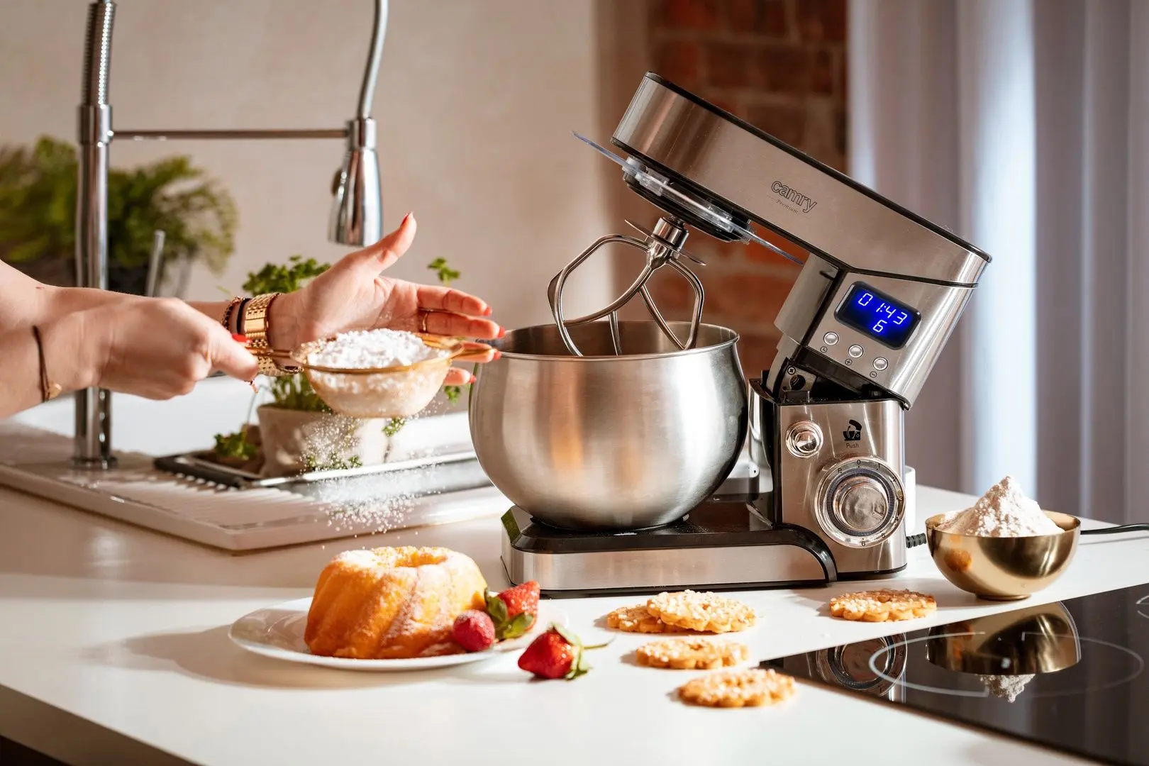 Mixer planetar Camry CR 4223 (Silver)