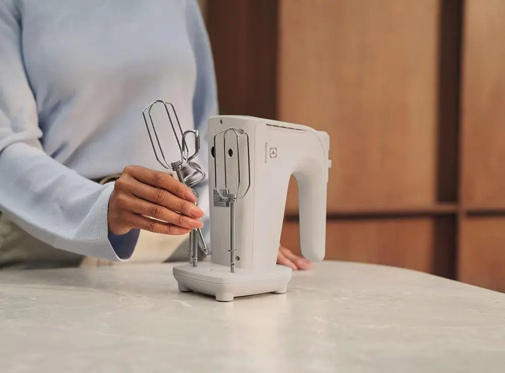 Mixer Electrolux EHM4W (White)
