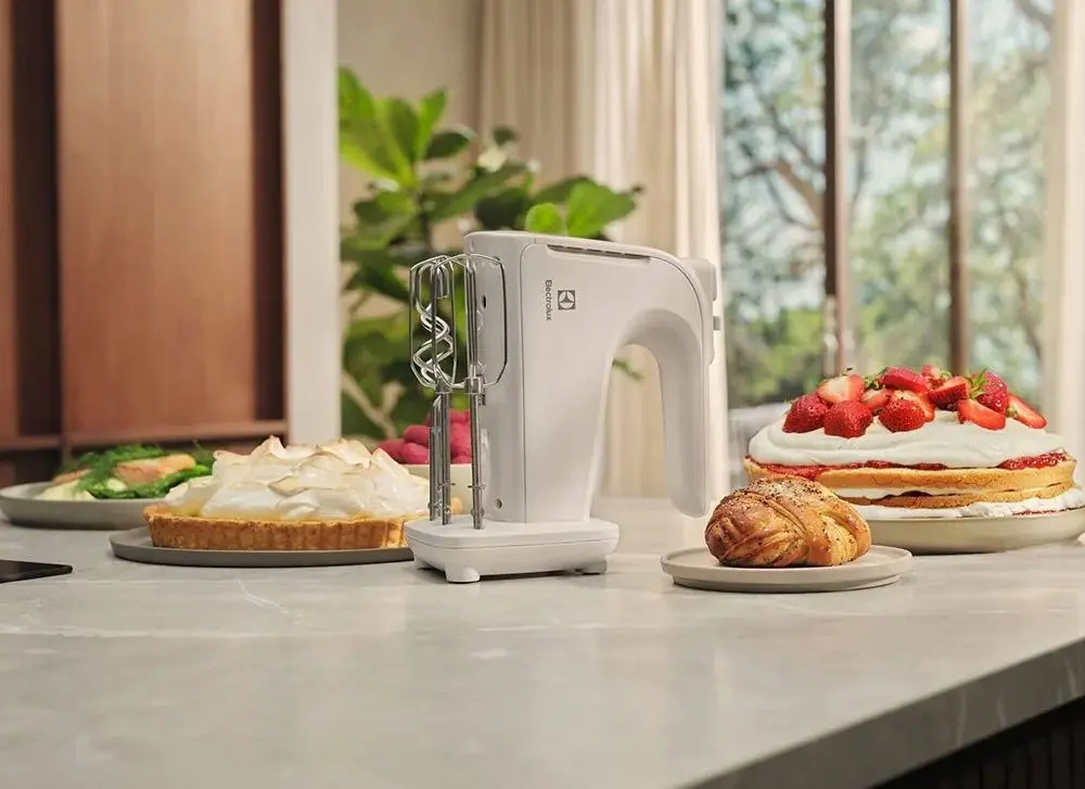 Mixer Electrolux EHM4W (White)