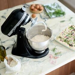 Планетарный миксер KitchenAid Artisan 5KSM175PSEOB (Black) Thumb