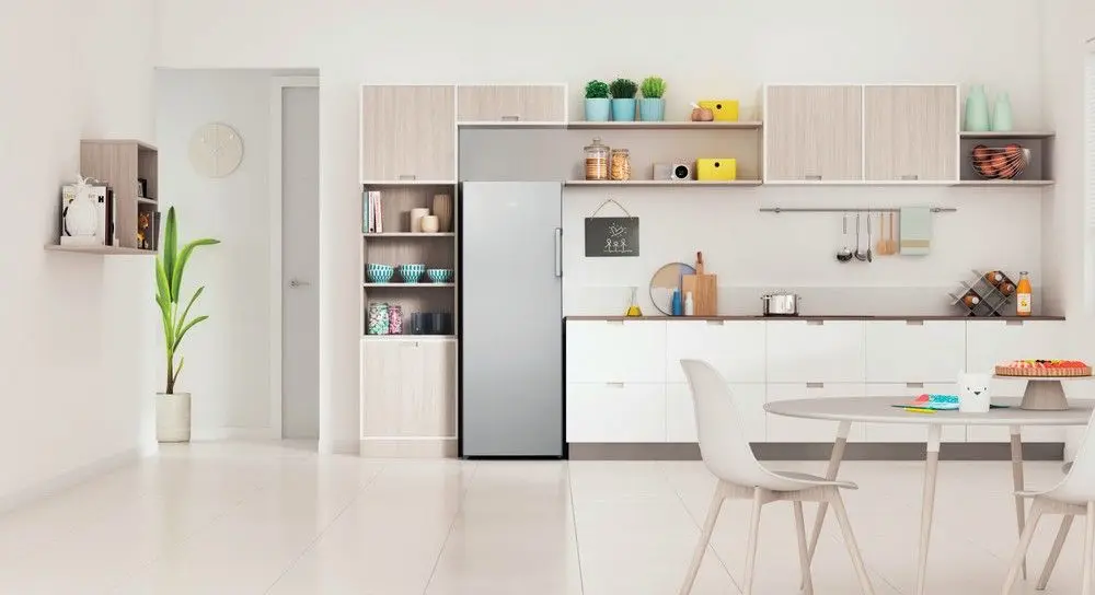 Морозильный шкаф Indesit UI6 2 S (Silver) - 5
