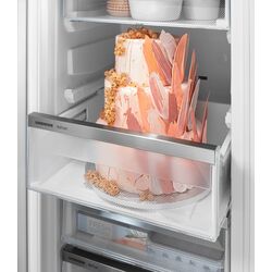 Морозильник Liebherr Plus SFNsfe 5227 (Silver) Thumb