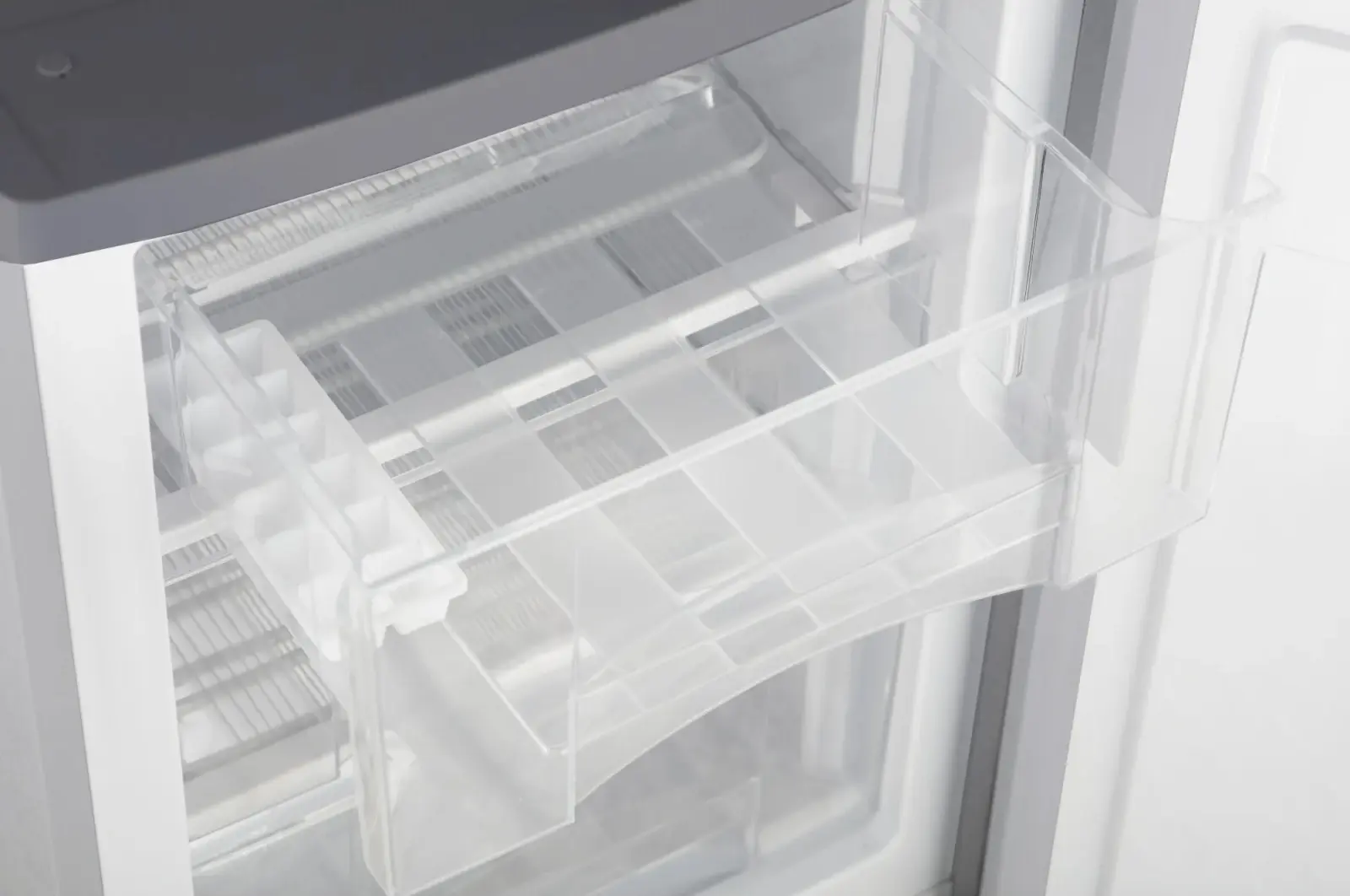 Мини-морозильная камера Starcrest SUF-86SI (Silver)