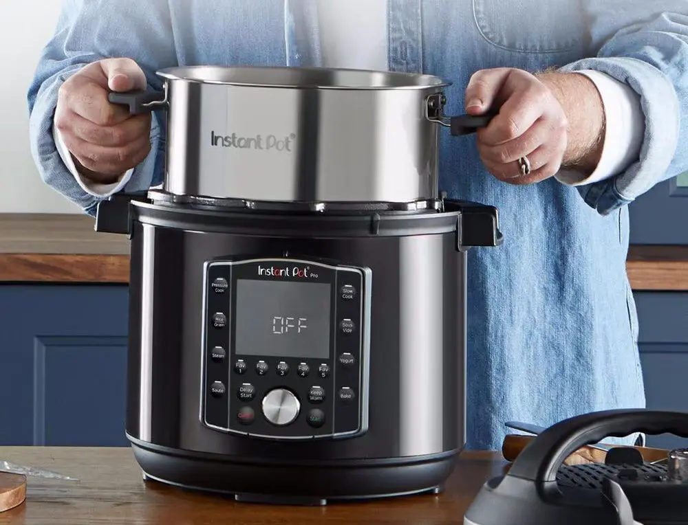 Multicooker Instant Pot Pro 6 (Black)