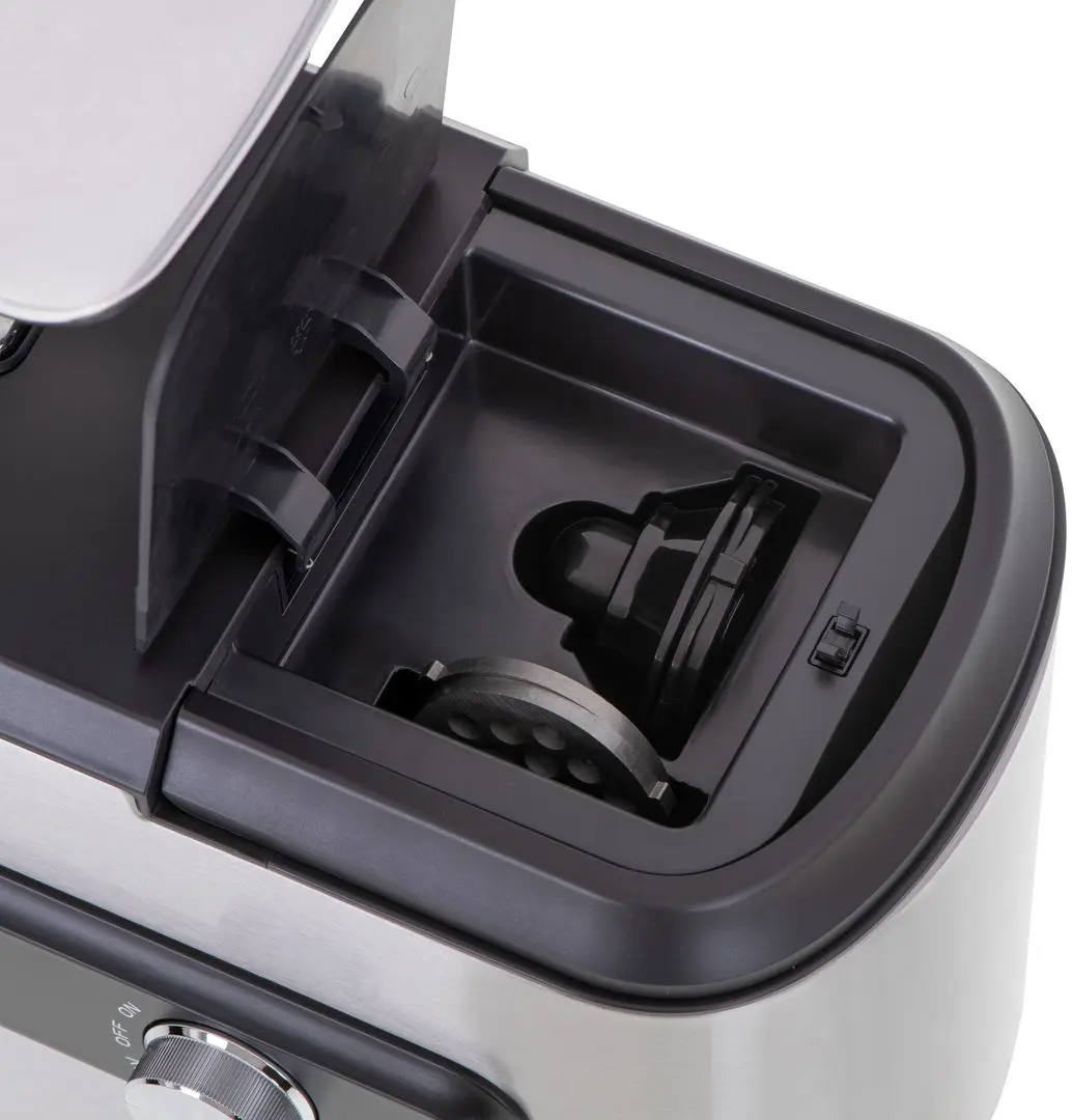 Masina de tocat carne Adler AD 4813 (Silver/Black)