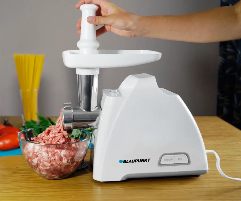 Мясорубка Blaupunkt FMM401 (White) - 3