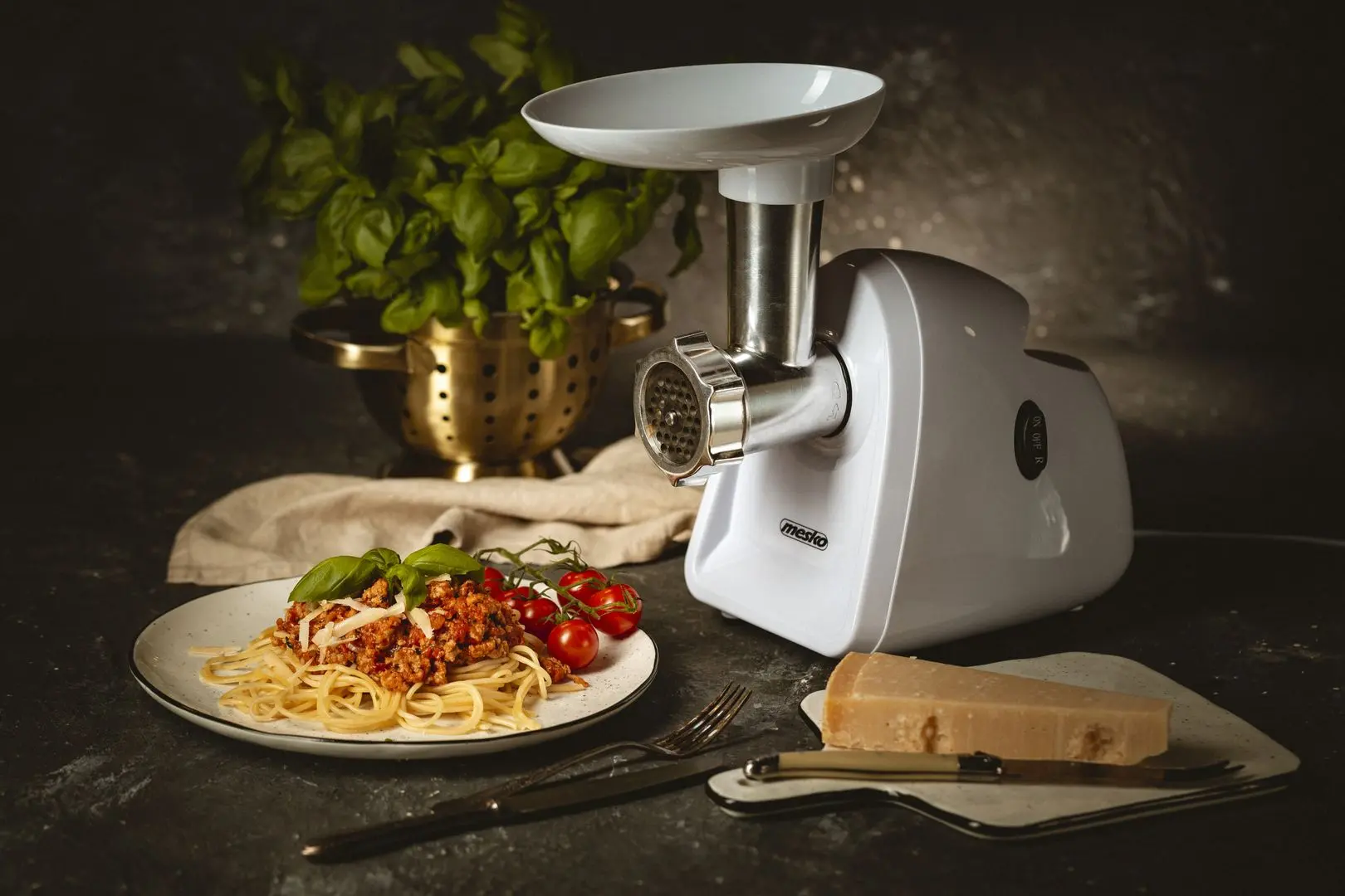 Мясорубка Mesko MS 4809 (White)