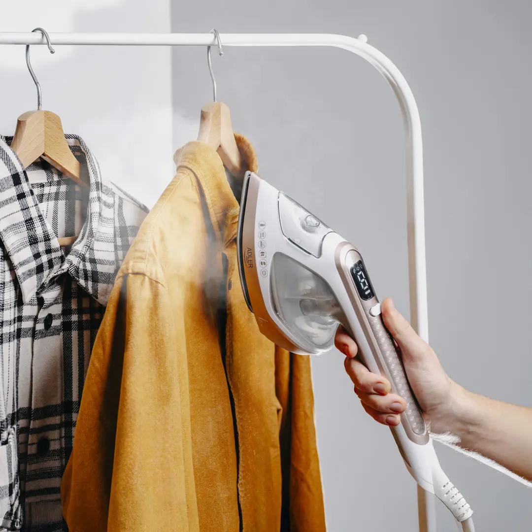 Aparat de curatat cu aburi 2in1 Adler AD 5044 (White/Pink)