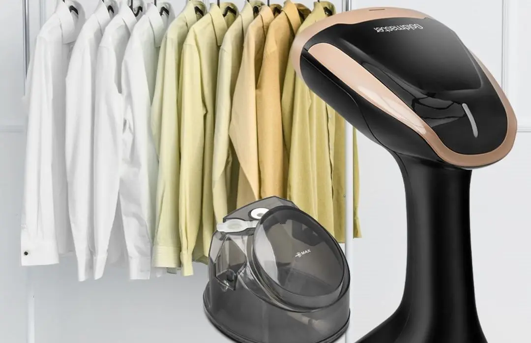 Aparat de calcat cu abur Goldmaster Easyjett GM-7650 (Black)