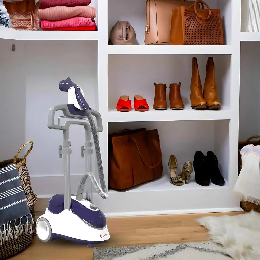 Aparat de calcat cu aburi Singer