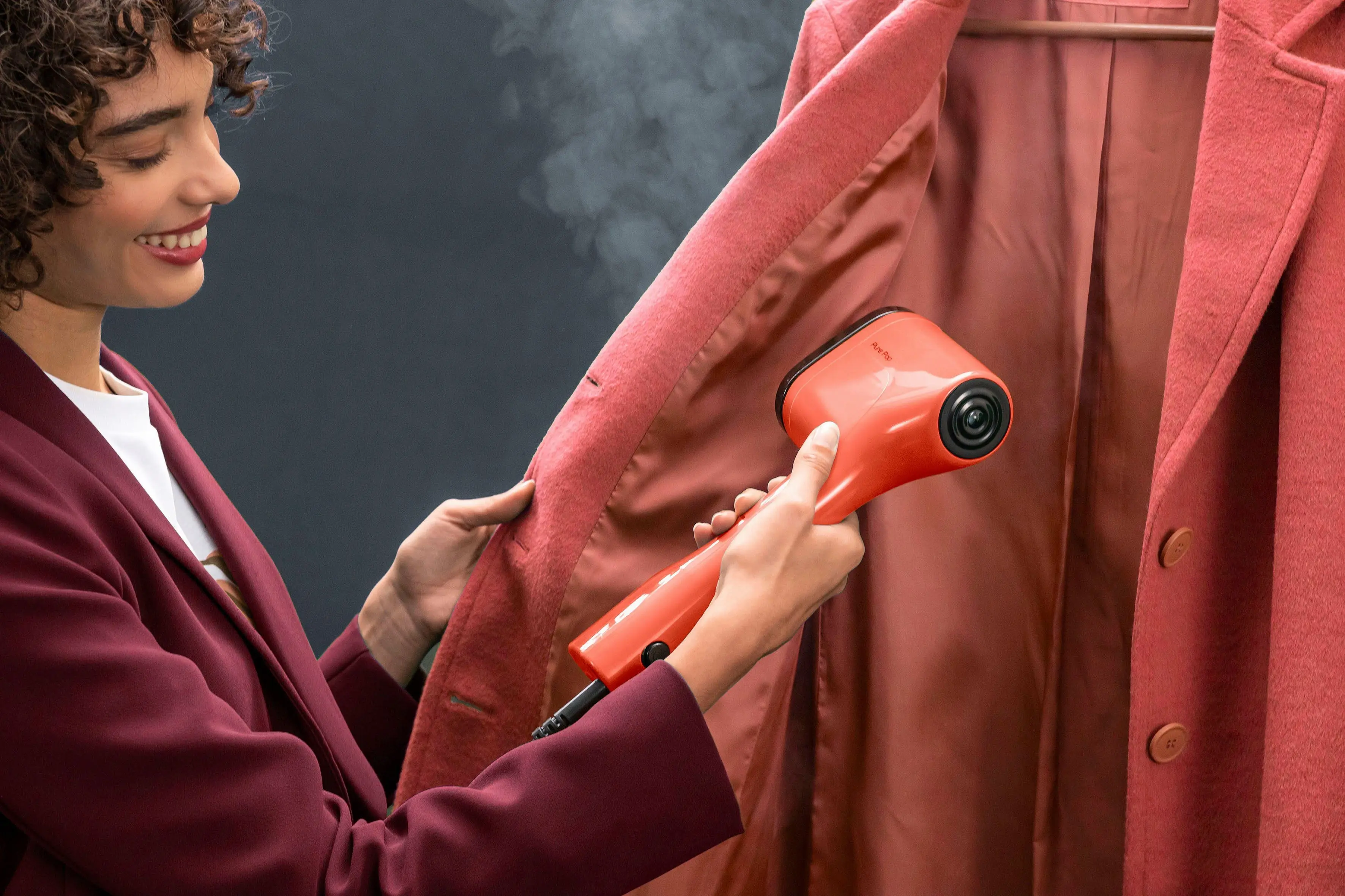 Aparat de calcat cu aburi Tefal Pure Pop DT2022E1 (Red)