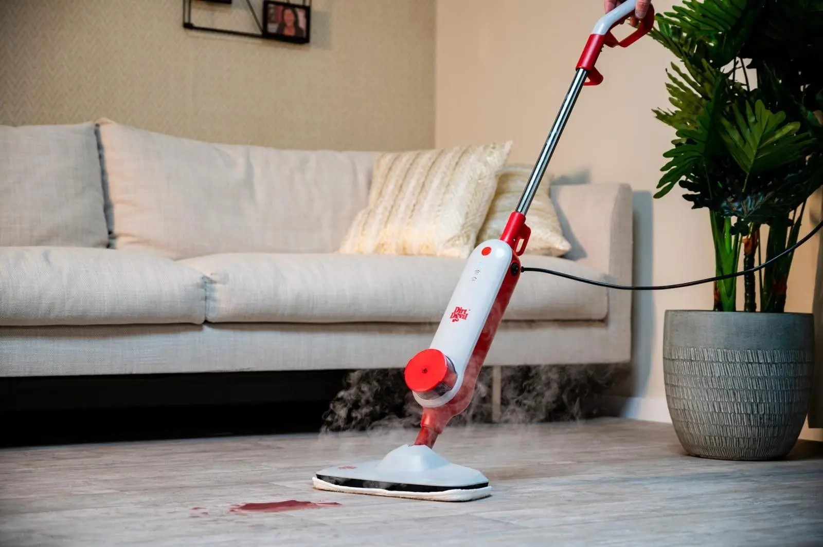 Mop cu aburi Dirt Devil DD7002 (White/Red)