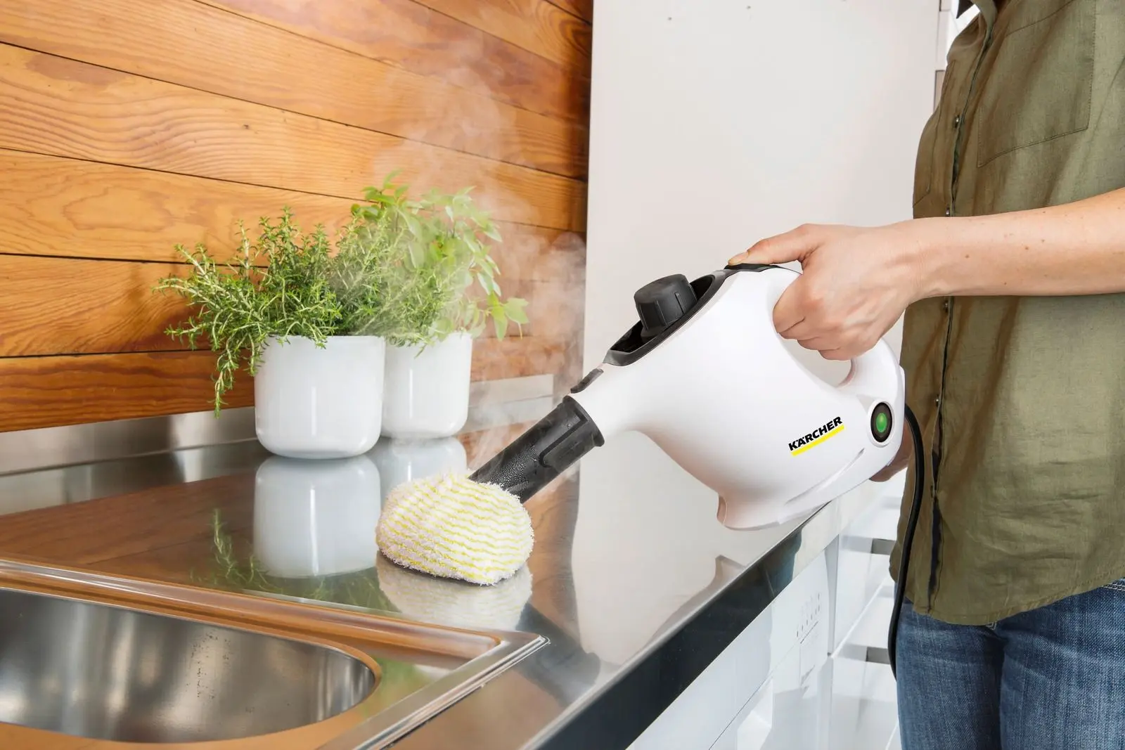 Aparat de curatat cu aburi Karcher SC 1 (White)