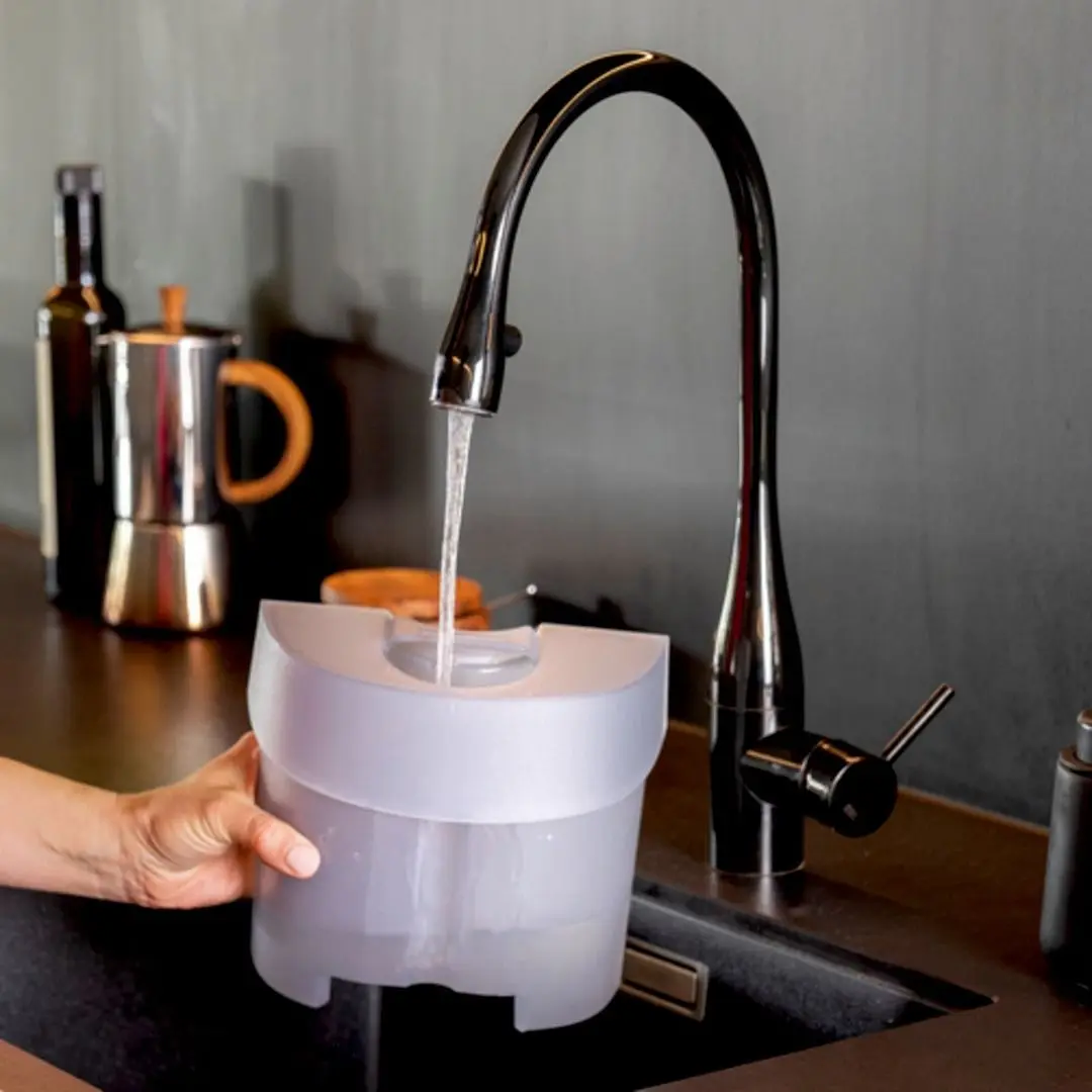 Aparat de curatat cu aburi Karcher SC 4 Deluxe Iron (White)