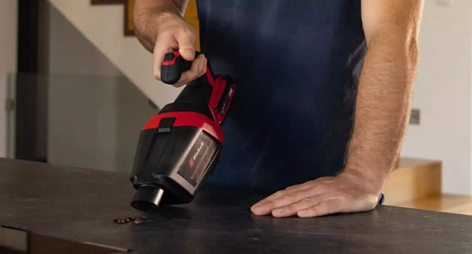 Aspirator de mana cu acumulator Einhell TE-HV 18/06 Li Solo (Red)