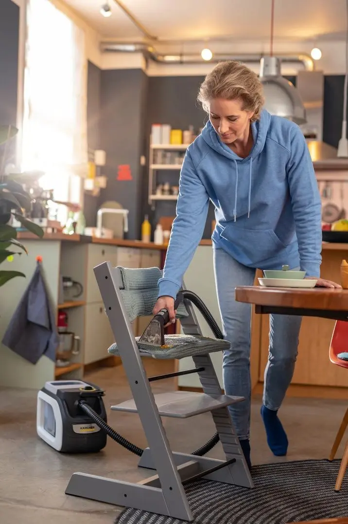 Aspirator cu spalare Karcher SE 3-18 Compact Home 1.081-506.0 (White)