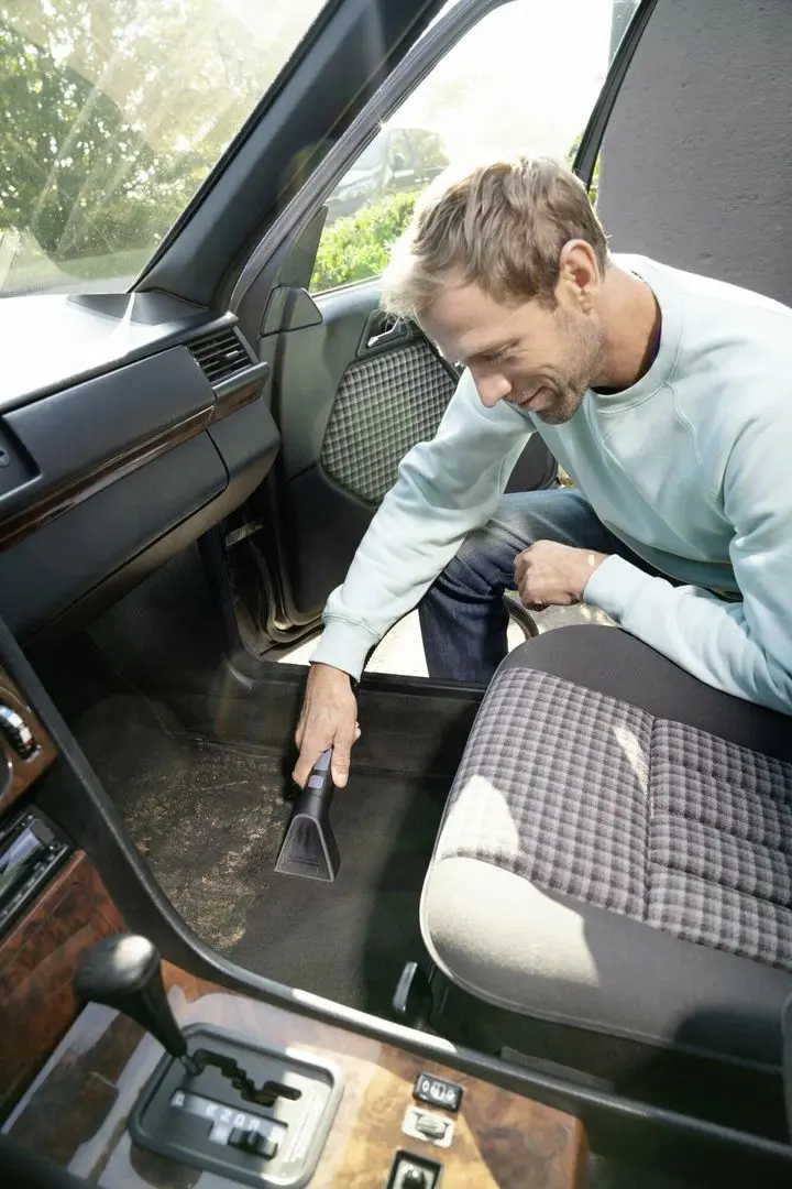 Моющий пылесос Karcher SE 3-18 Compact Home Battery + Kit 1.081-506.01 (White)