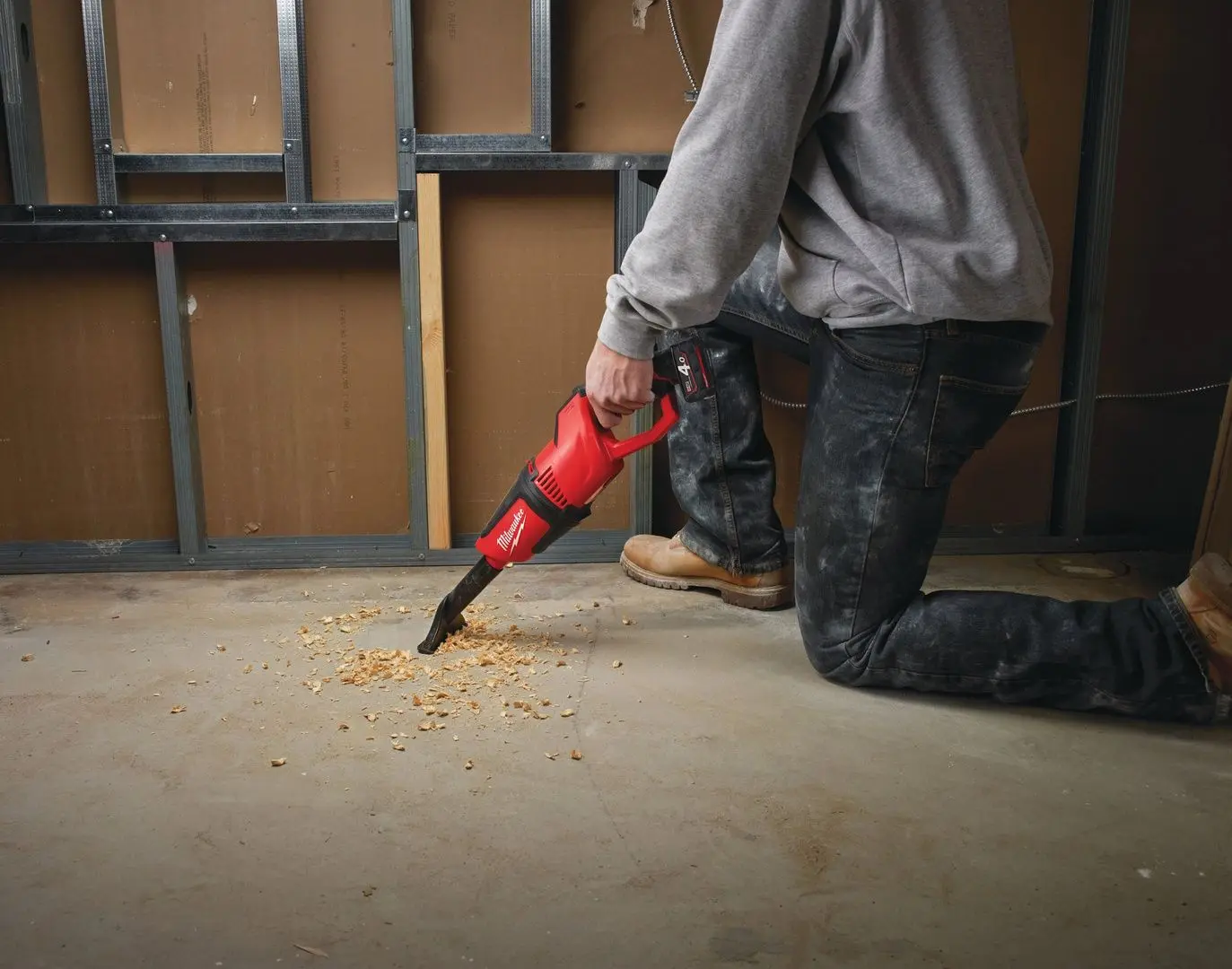 Aspirator portabil Milwaukee M12 HV-0 (Red/Black)