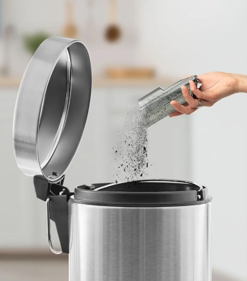 Aspirator portabil ProfiCare AKS 3102 (White/Anthracite)