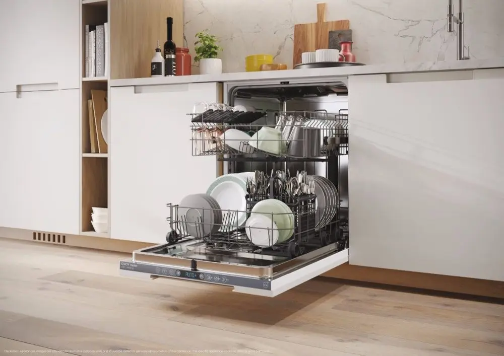 Masina de spalat vase incorporabila Candy Rapido CI 3C6F0A (White)