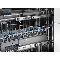 Встраиваемая посудомоечная машина Electrolux EEM43211L (Black) Thumb