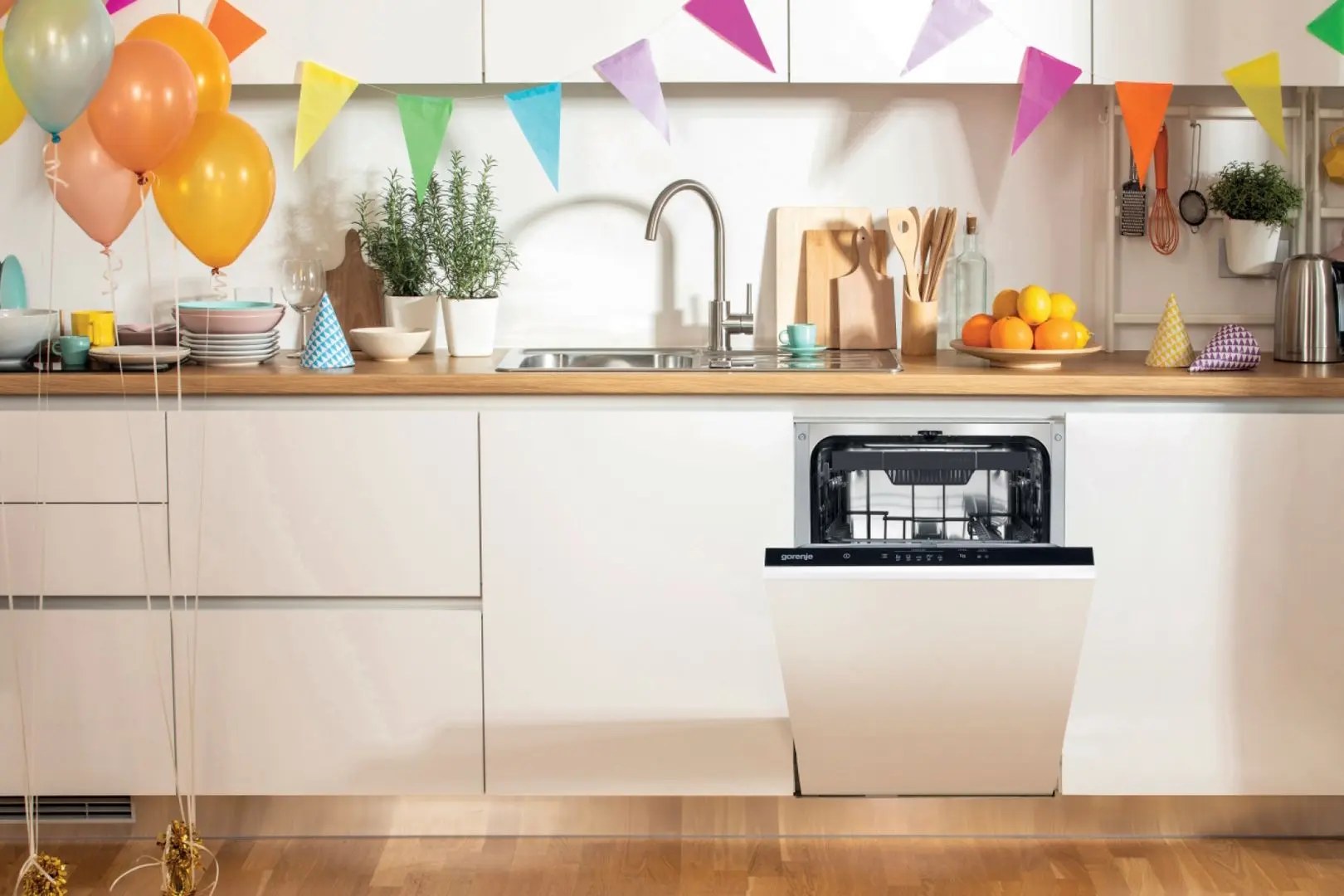 Masina de spalat vase incorporabila Gorenje GV520E11 (White) - 5