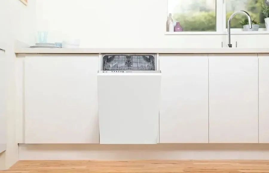 Встраиваемая посудомоечная машина Indesit DI9E 2B10 (White)
