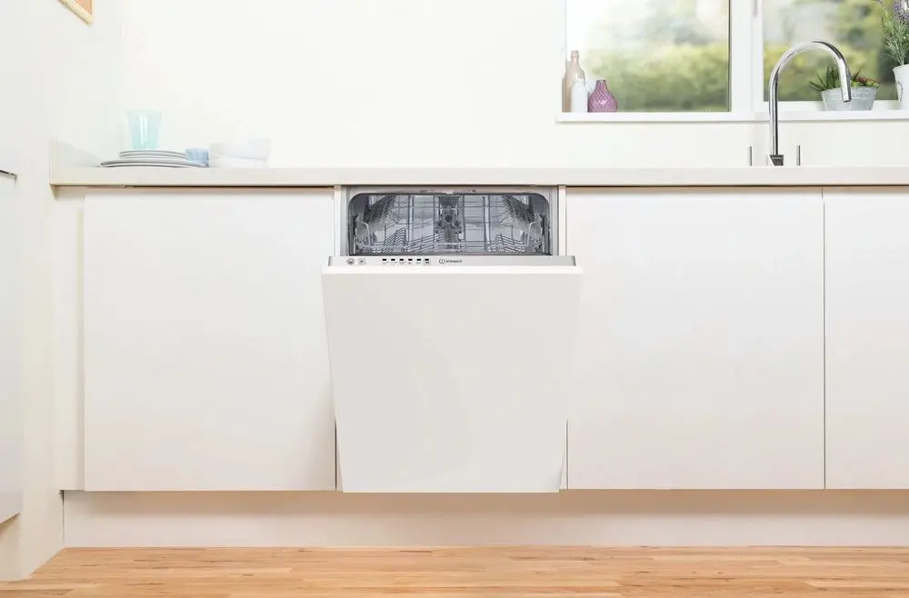 Masina de spalat vase incorporabila Indesit DSIE2B10ID (White)