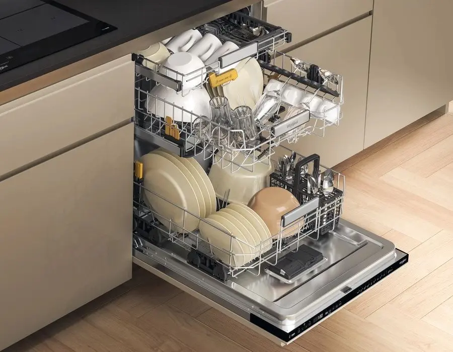 Masina de spalat vase incorporabila Whirlpool W8I HP42 L (Black)