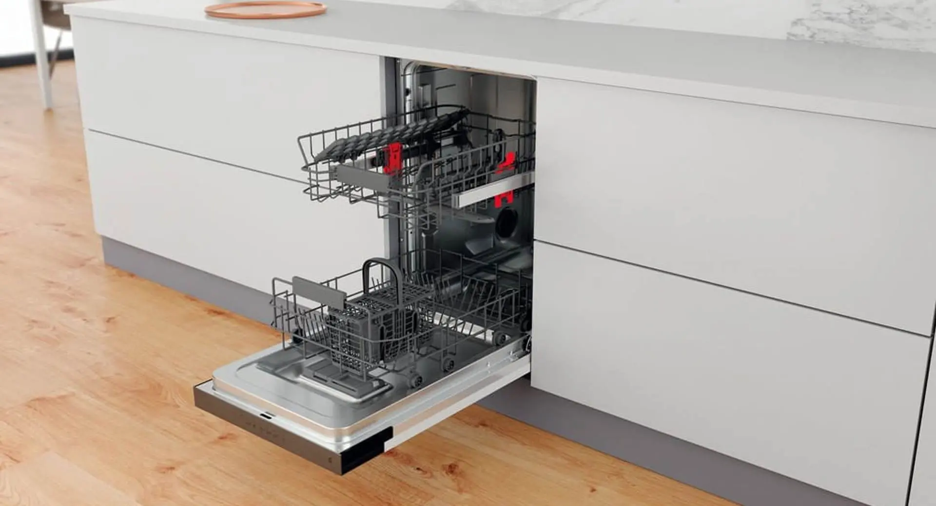 Встраиваемая посудомоечная машина Whirlpool WSBC 3M27 X (Inox)