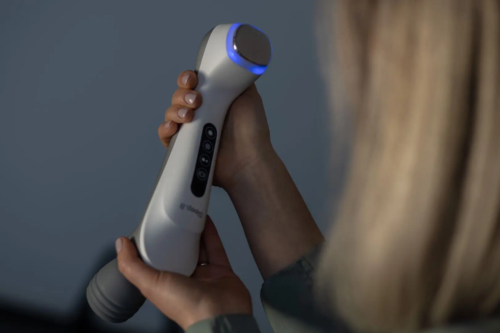 Aparat pentru masaj facial Askona S8 Face&Neck Stress Free (White/Grey)