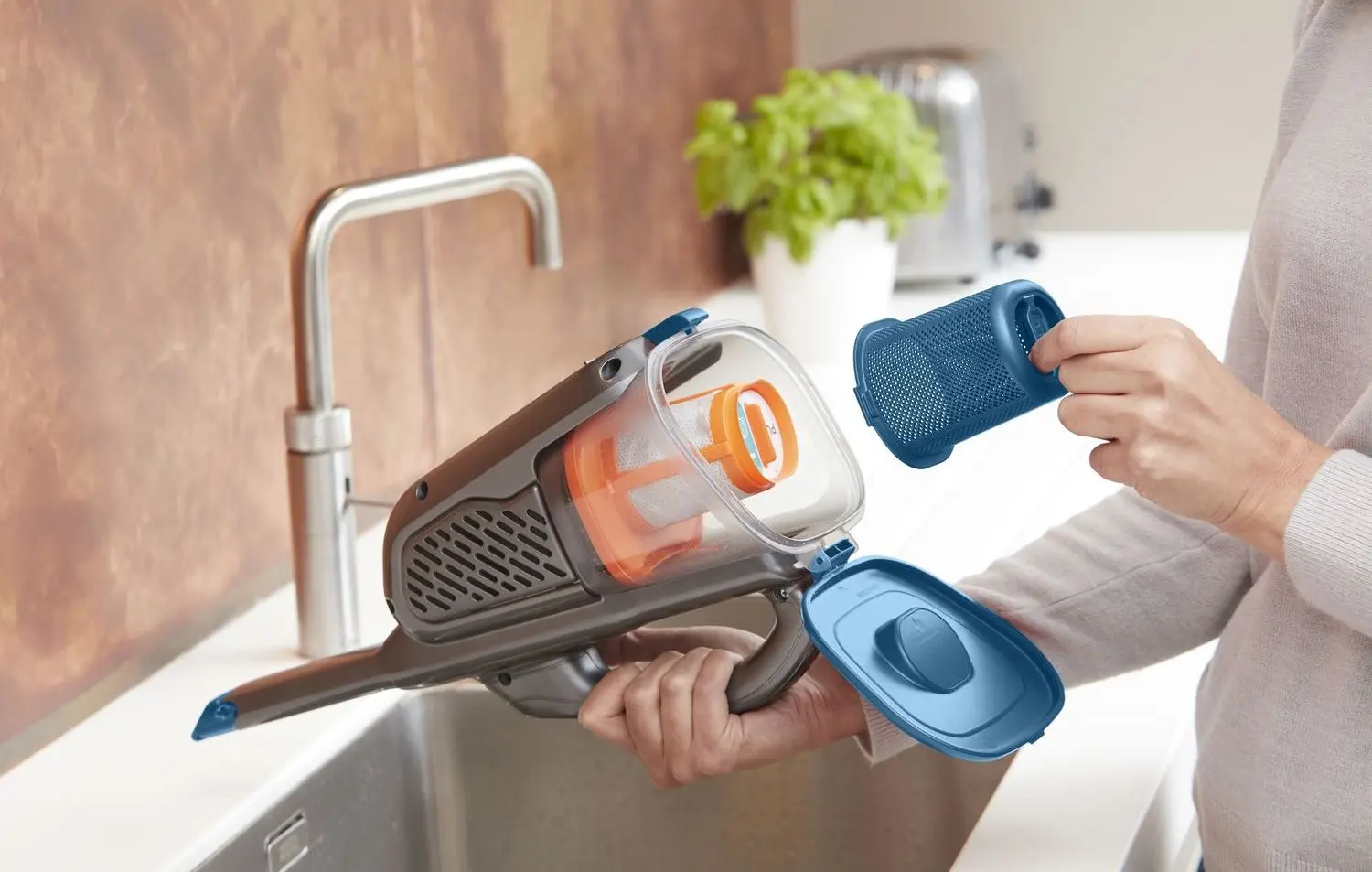 Пылесос аккумуляторный Black&Decker Dustbuster BHHV320J-QW (Grey/Blue)