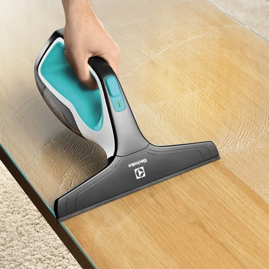 Стеклоочиститель Electrolux Well S7 WS71-4AS (Black/Cyan) - 4