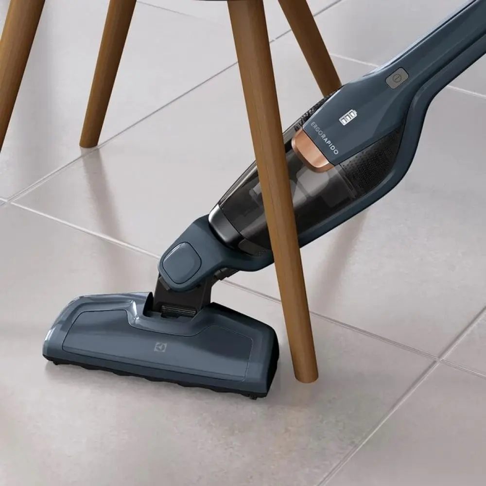 Вертикальный пылесос Electrolux Ergorapido Classic EERC75DB (Blue) - 4