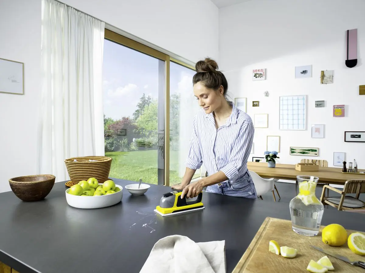 Оконный пылесос Karcher KV 4