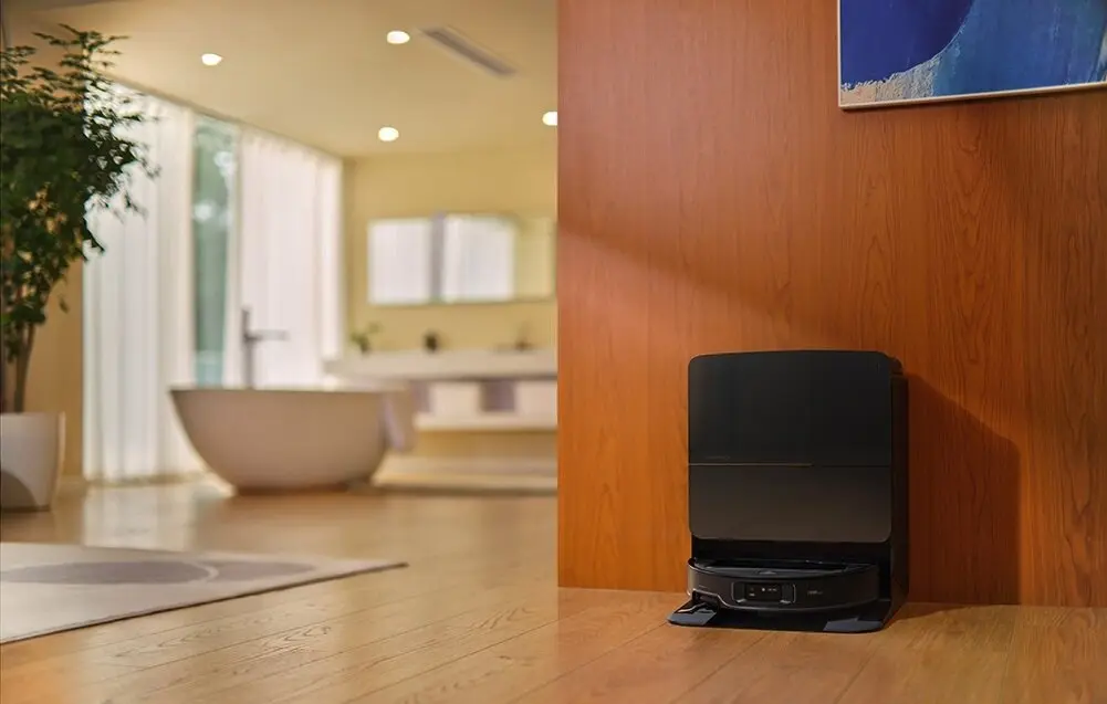 Aspirator-robot Roborock Saros Z70 (Black)