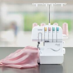 Masina de surfilat Brother 1034DX (White) Thumb