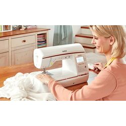 Mașină de cusut  Brother Innov-is 1040SE (White/Red) Thumb