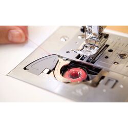 Mașină de cusut Brother Innov-is 15 (White) Thumb