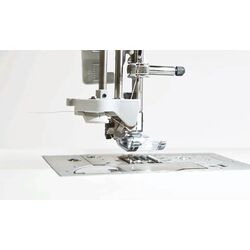 Masina de cusut Brother Innov-is F410 (White) Thumb