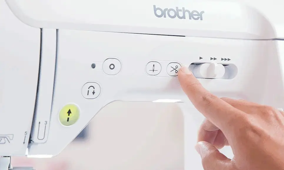 Masina de cusut Brother Innov-is F410 (White)