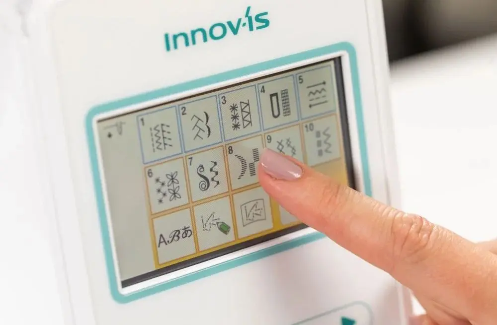 Masina de cusut Brother Innov-is F560 (White)