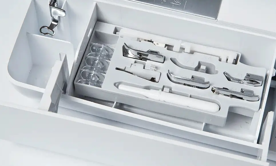 Masina de cusut Brother Innov-is NV1300 (White)