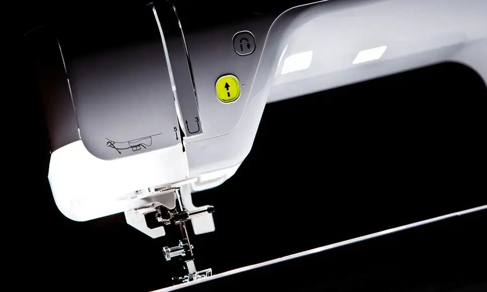 Masina de cusut Brother Innov-is VQ2 (White)