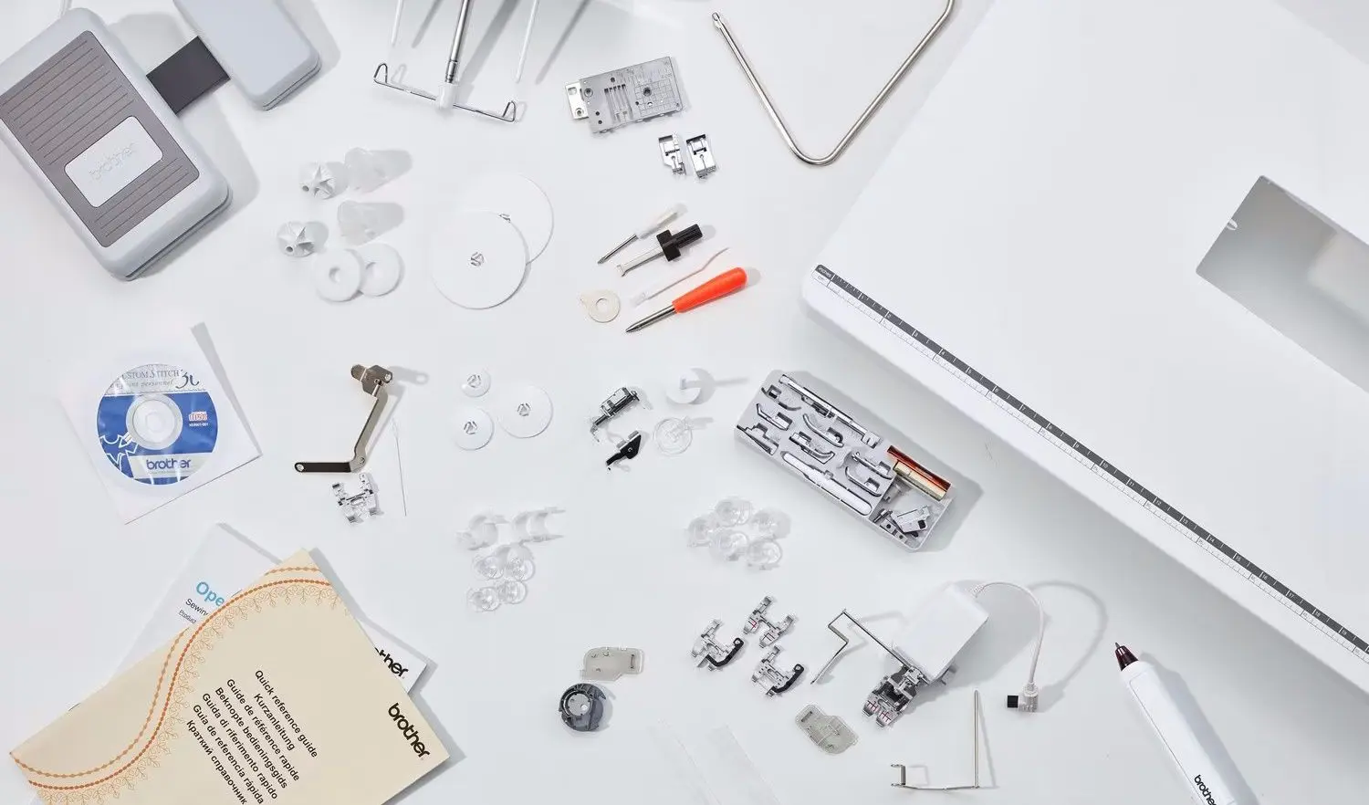 Masina de cusut Brother Innov-is VQ4 (White/Blue)