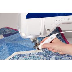 Masina de cusut Brother Innov-is VQ4 (White/Blue) Thumb