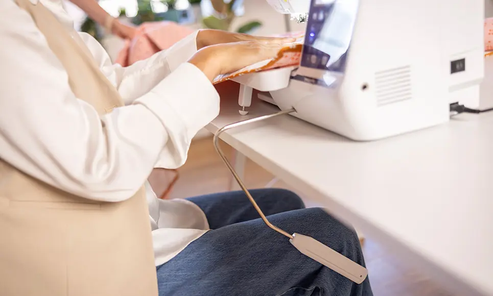 Швейная машина Brother Inventio Innov-is NV1850Q (White) - 6