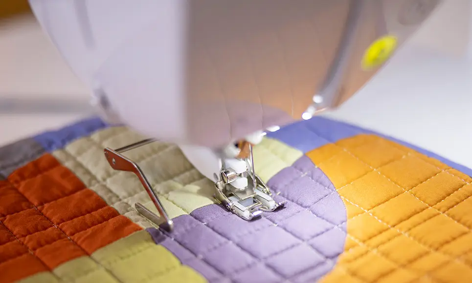 Швейная машина Brother Inventio Innov-is NV1850Q (White) - 7