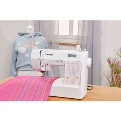 Masina de cusut Brother KD40S (White) Thumb